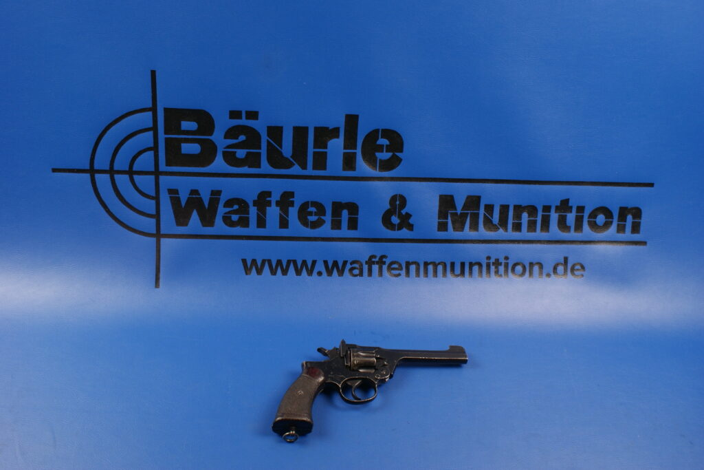 L362_Webley-Scott_Mark_IV_.38SW