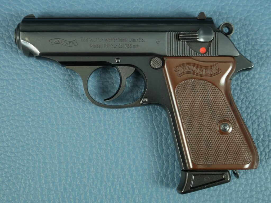 L1517 (3)