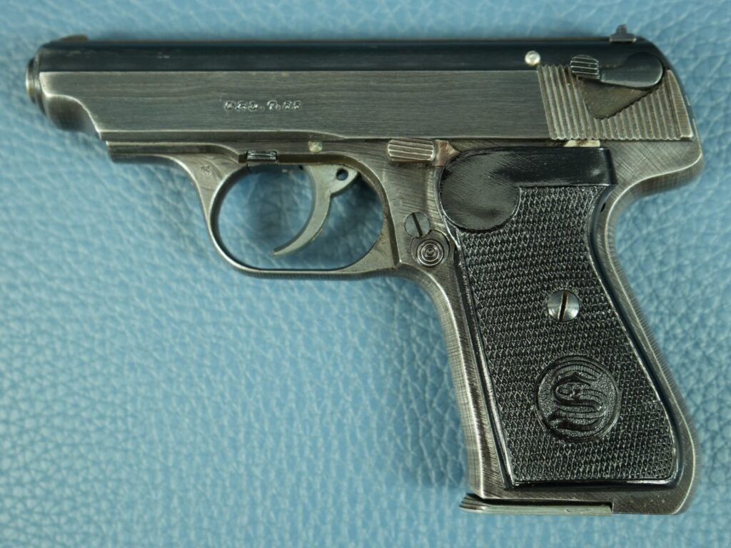 L2051 (3)
